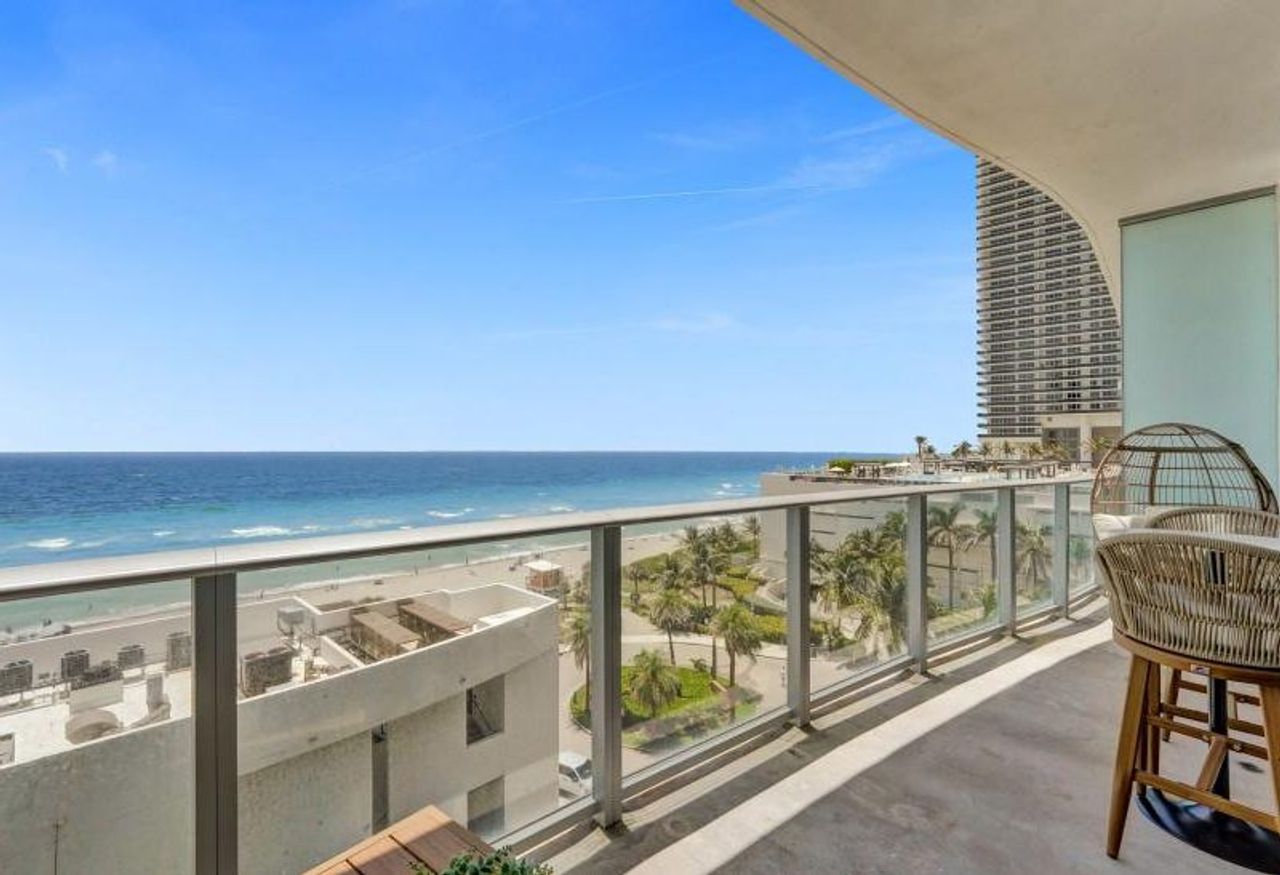 Oceanfront kosher retreat in Lyfe resort, Your
