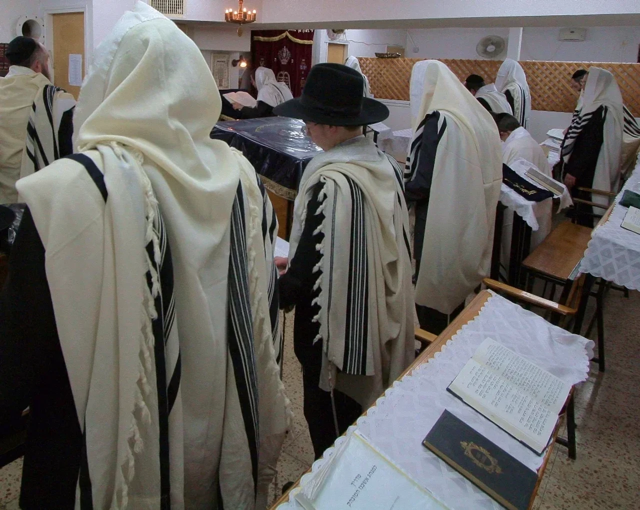 K'Hal Adas Yeshurun Jerusalem (Kayj)