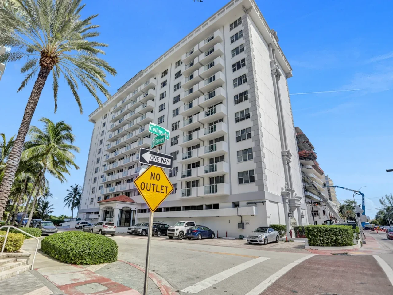 Strictly Kosher Surfside – Carlisle 4th Floor