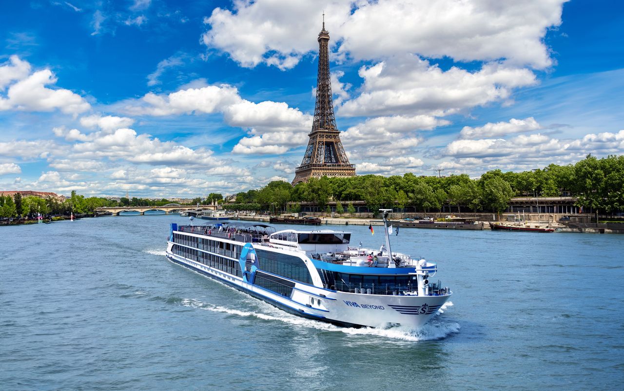 Sail The Seine River Cruise with Gaya Tours