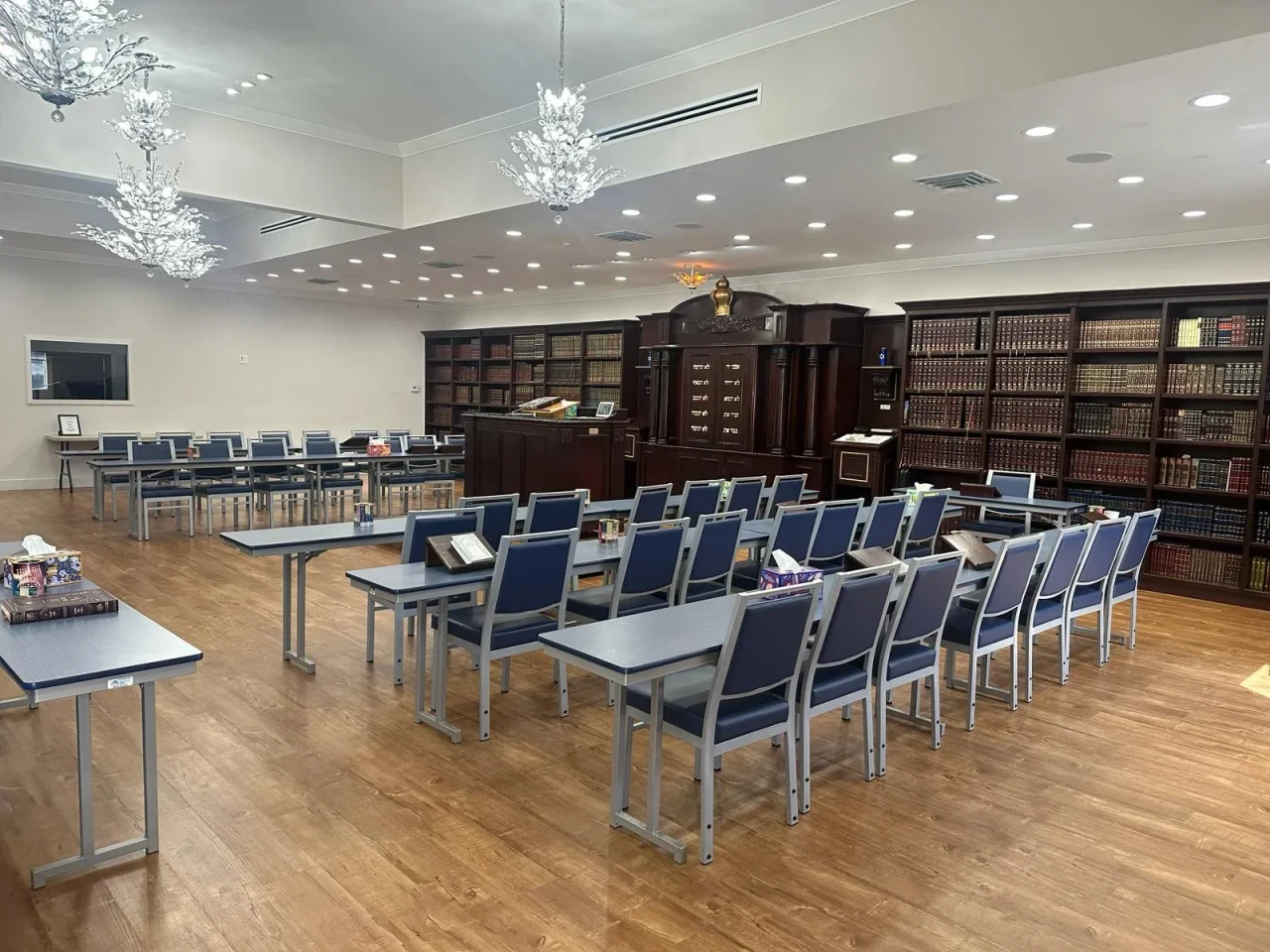 מרכז גילוי העברי (Hdc)