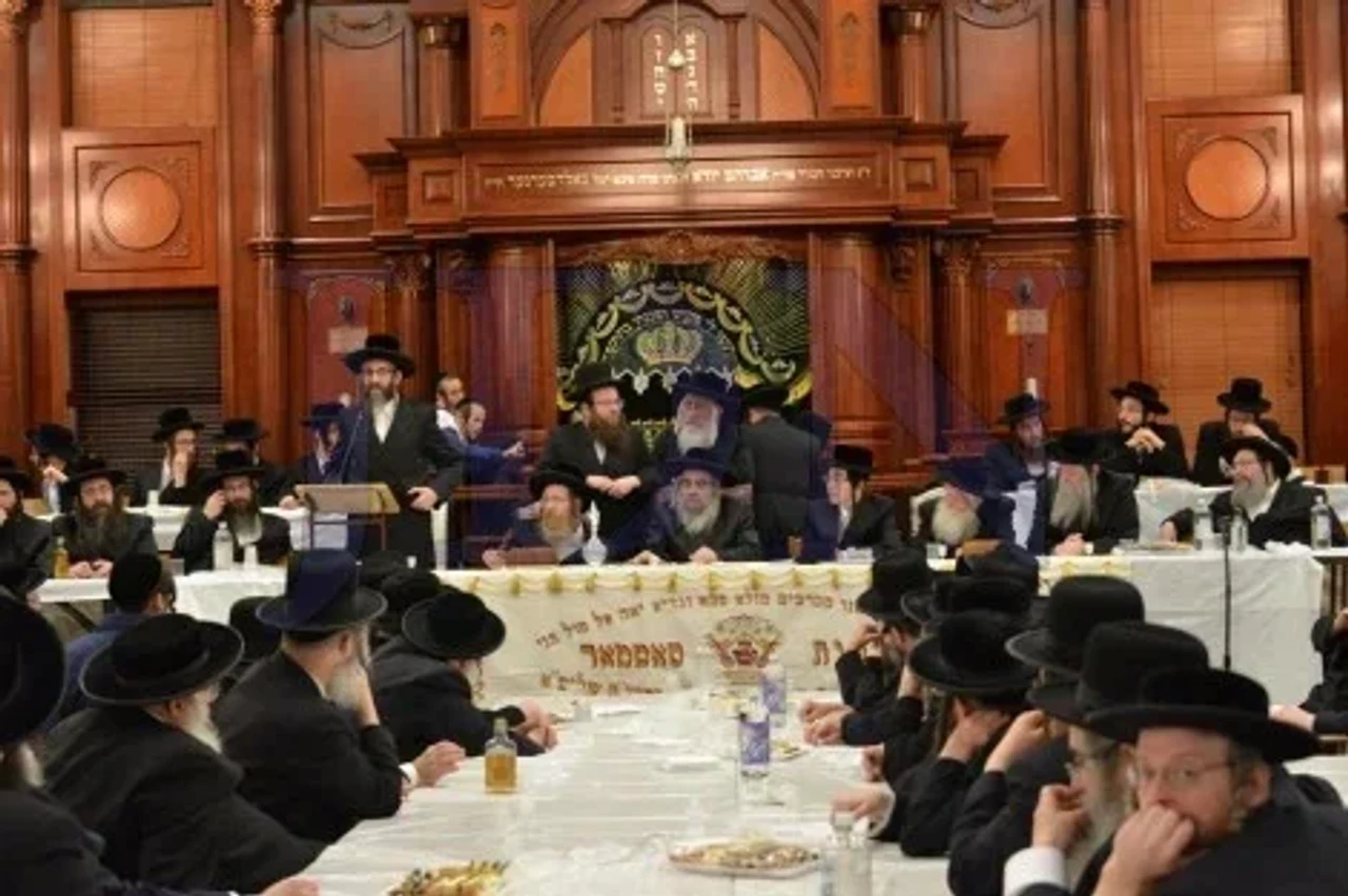 Avney Tzedek / Avnei Tzedek