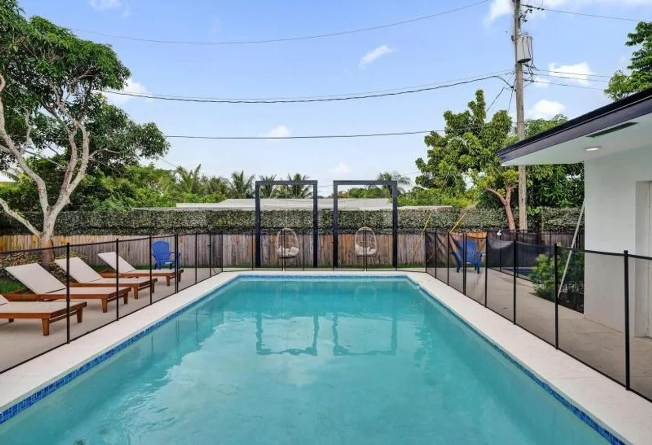 Symphony Villa, North Miami Beach, Floride