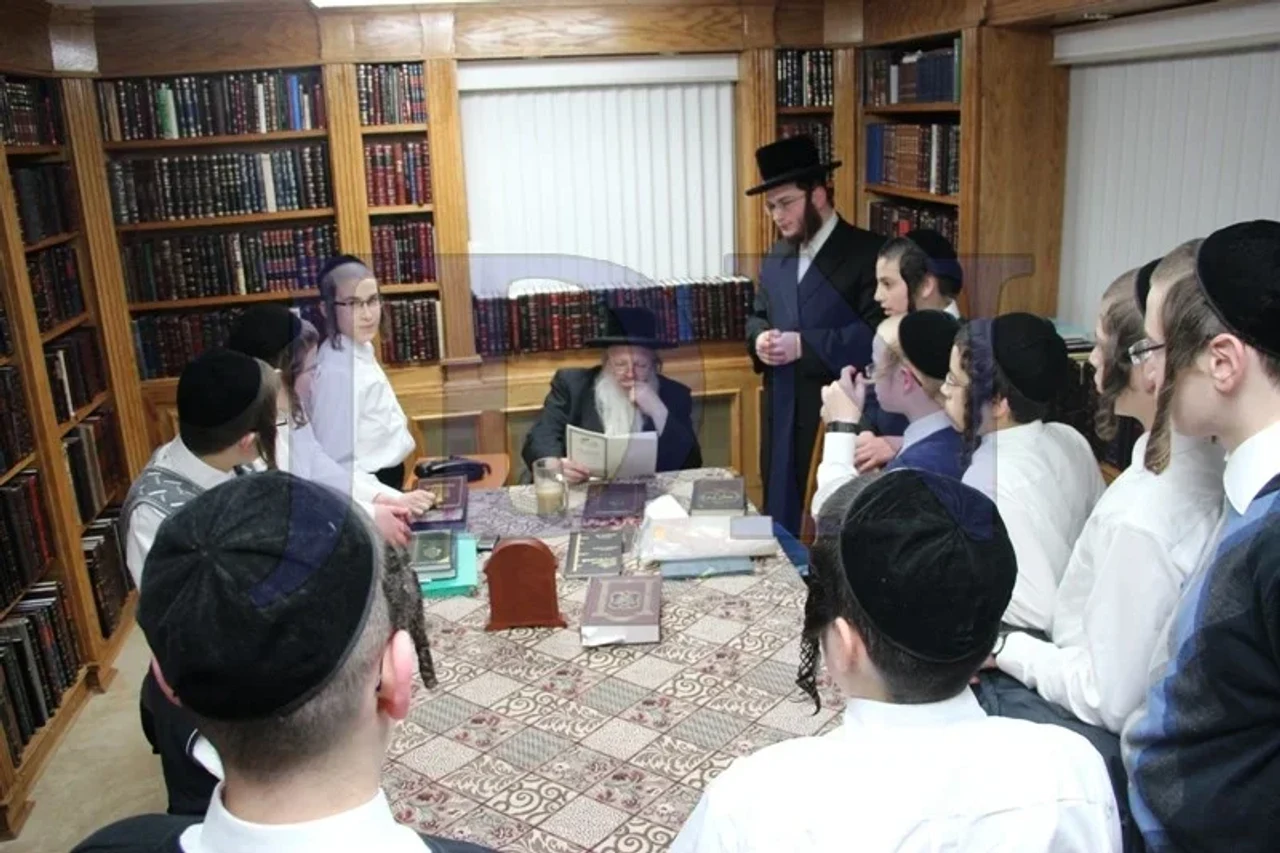 Kehal Avriechim - Rav Schneebalg
