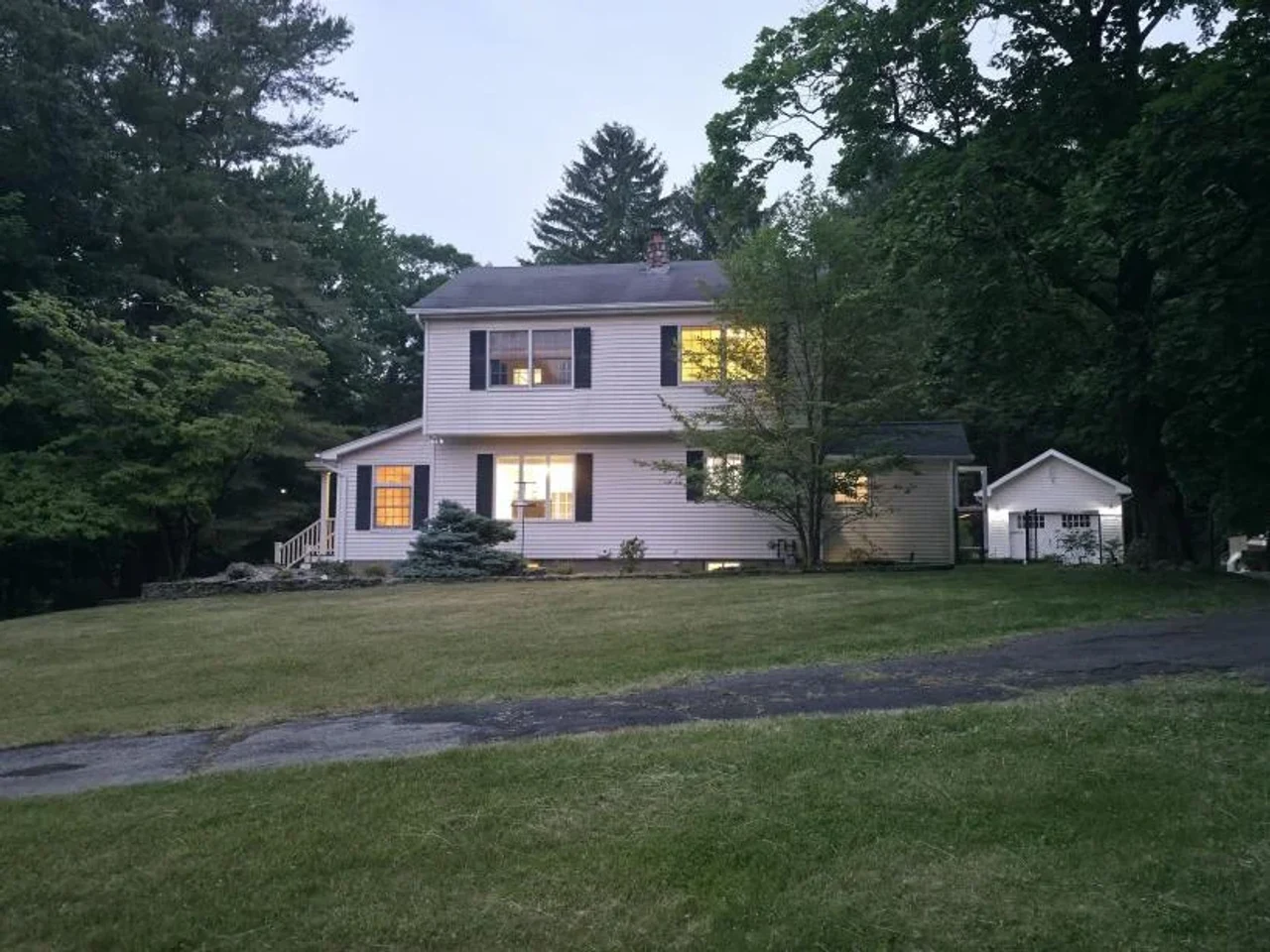 Aster House – Airmont, NY - Kvation