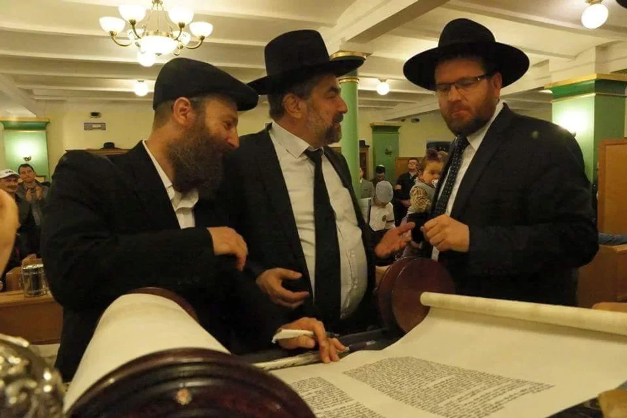 מניין בית הכנסת ''טהרת הקודש''