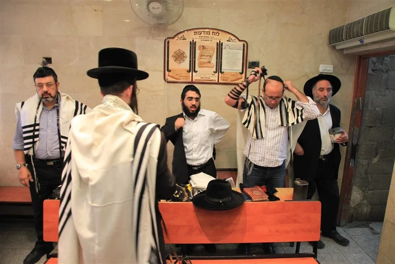 Tiferes Tzvi Itzkovitz / Itzkovich / Itzkowitz