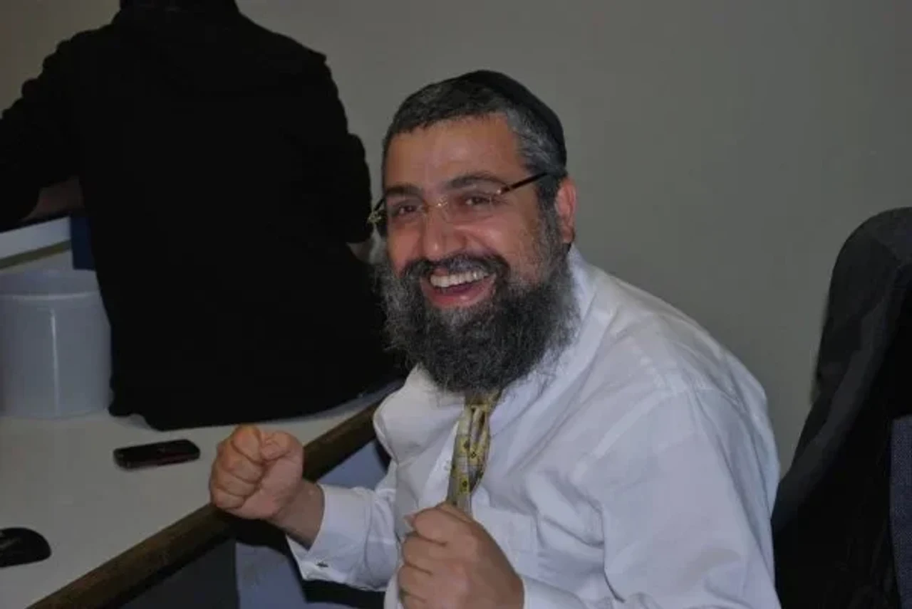 מיניאן בוורלי הילס - מרכז JEM