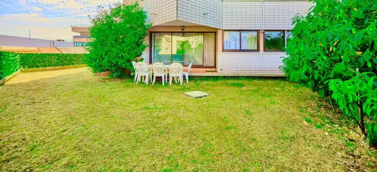 Salvador Apt, Créteil Paris, France