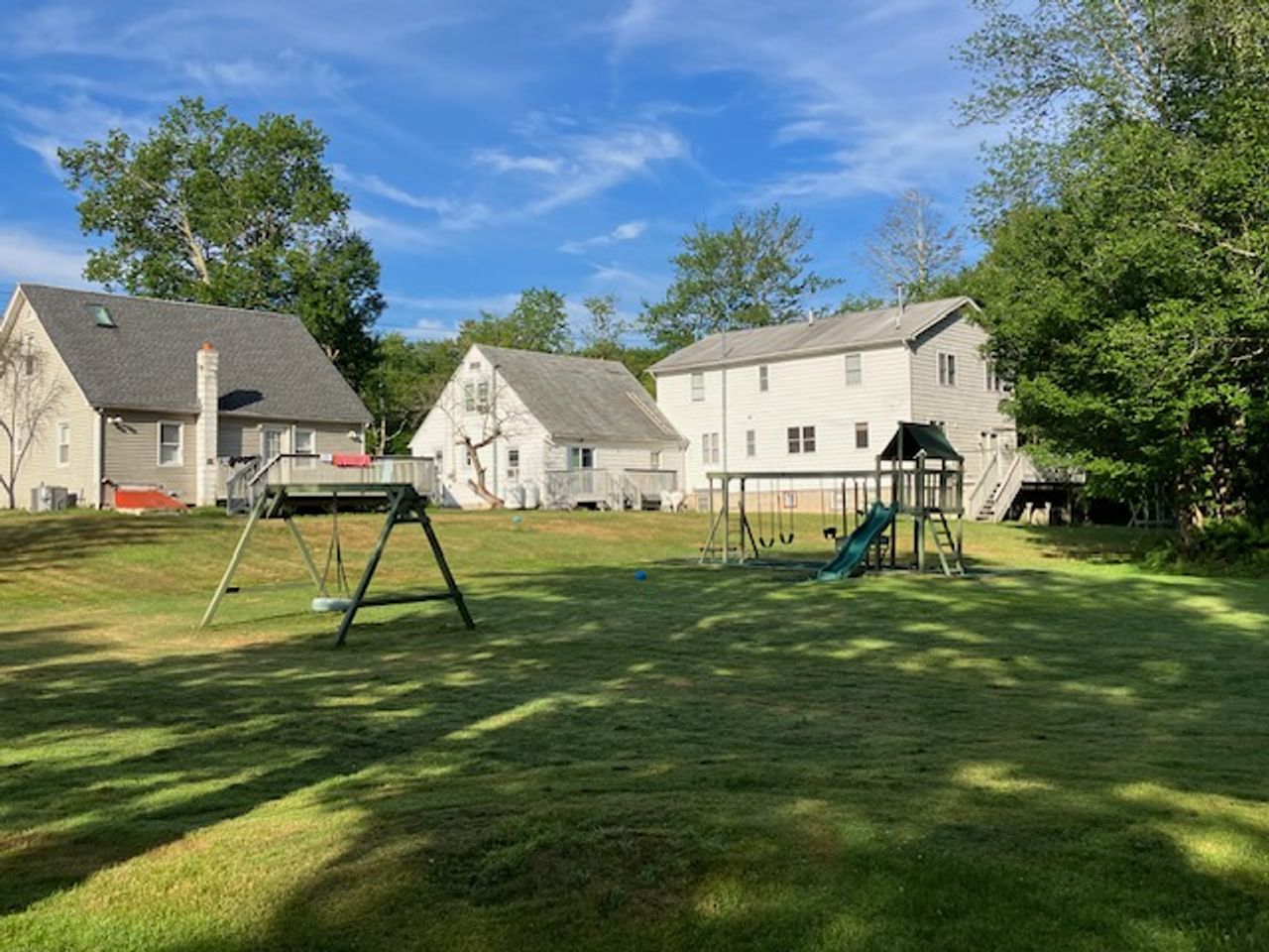 ALL YEAR 11 BR VACATION HOME. RENTING SPRING