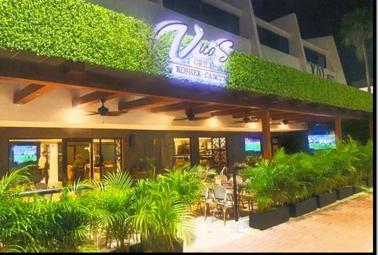 Vico's Grill