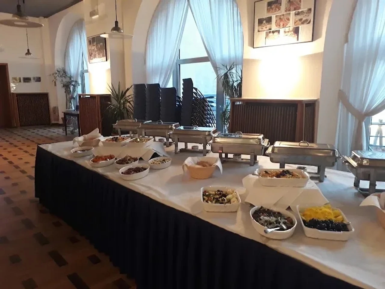 Koschere Kantine Weiss