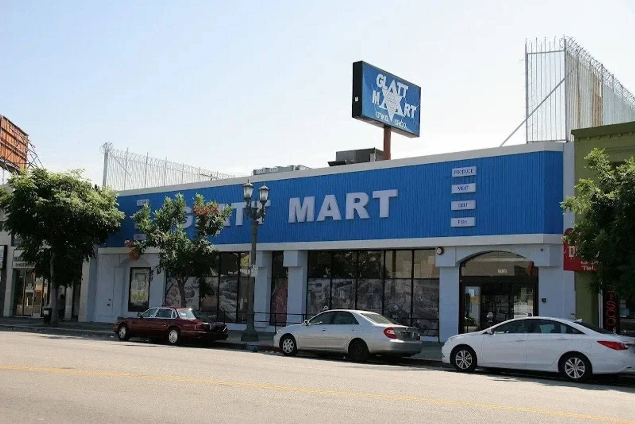 Glatt Mart