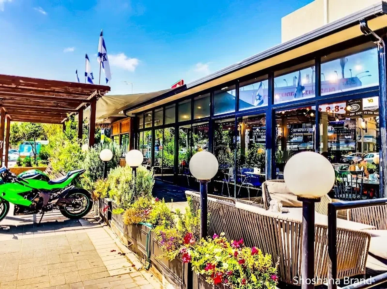Cafe Greg