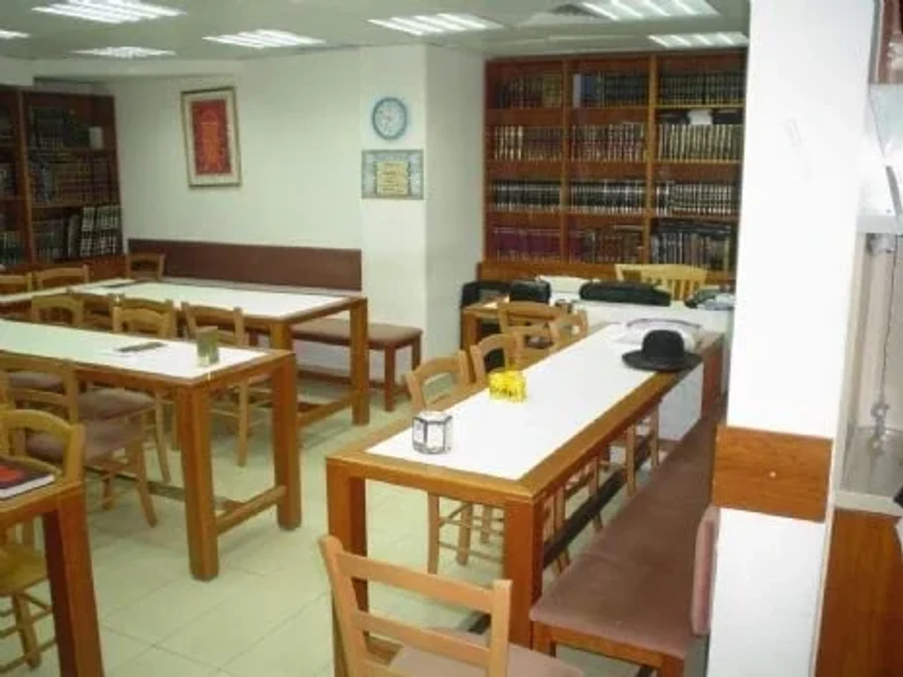 חב"ד בורסת העלומים