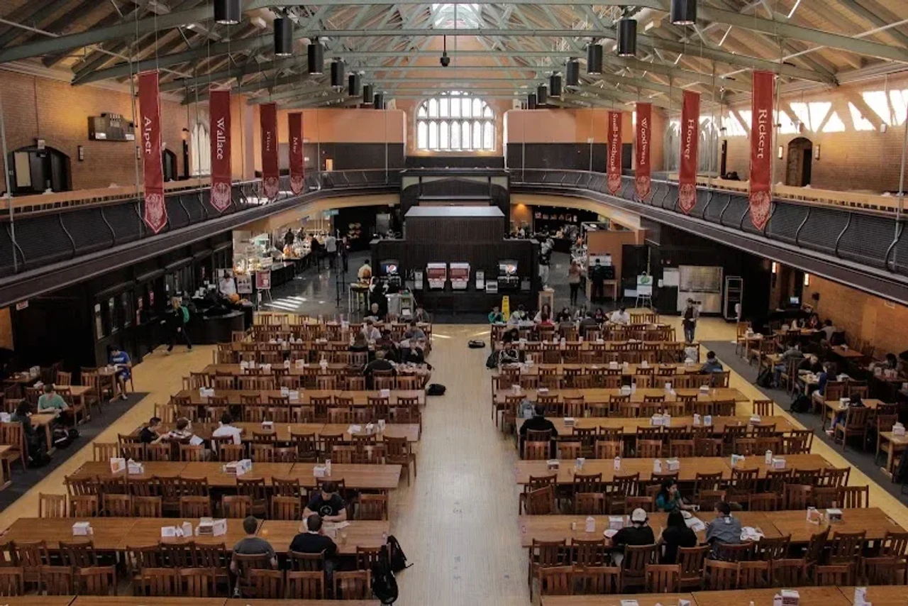 Bartlett Commons - Université de Chicago