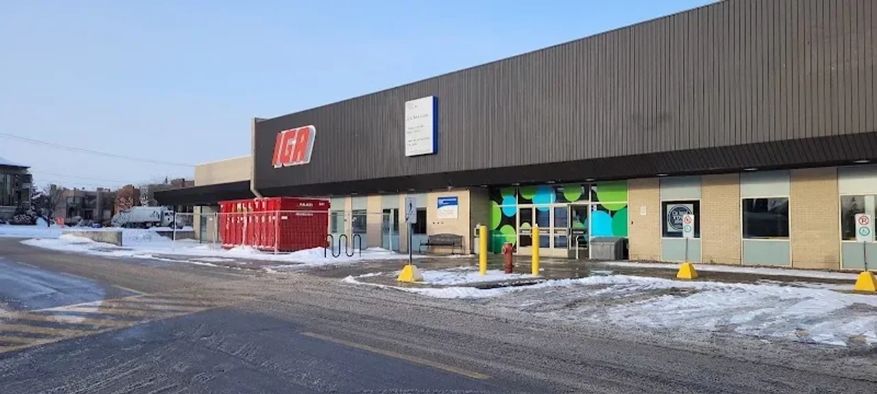 I.g.a. Supermarché – Extensive Kosher Section