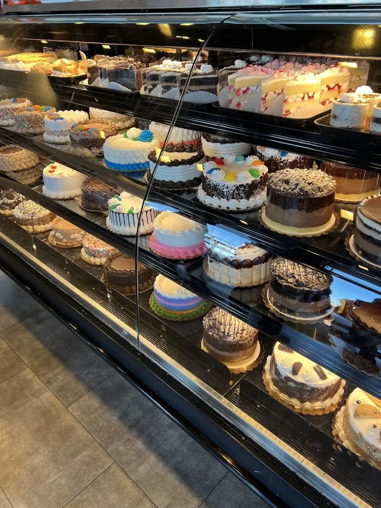 Boulangerie Glick (dans le marché casher Empire)
