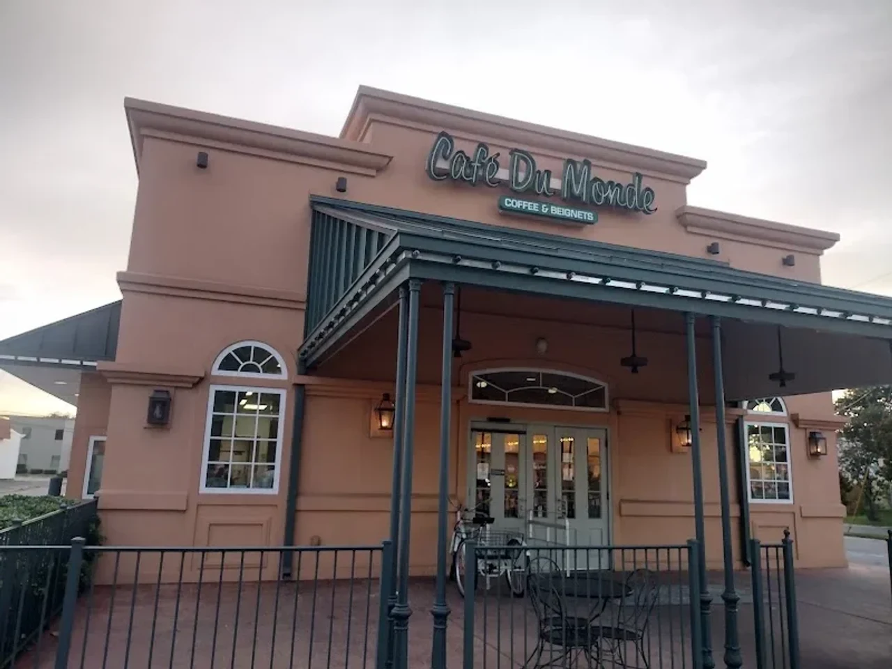 Cafe Du Monde