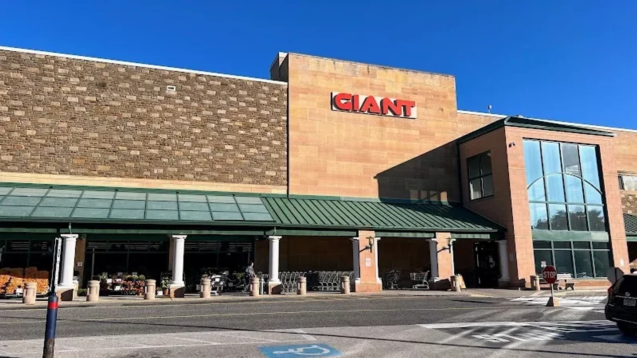 Giant (kosher Sections)