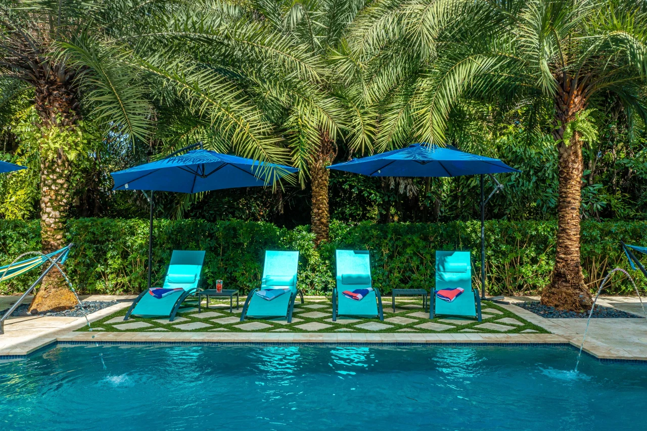 Plantation Acres 7BR Luxury Mansion & Private Pool